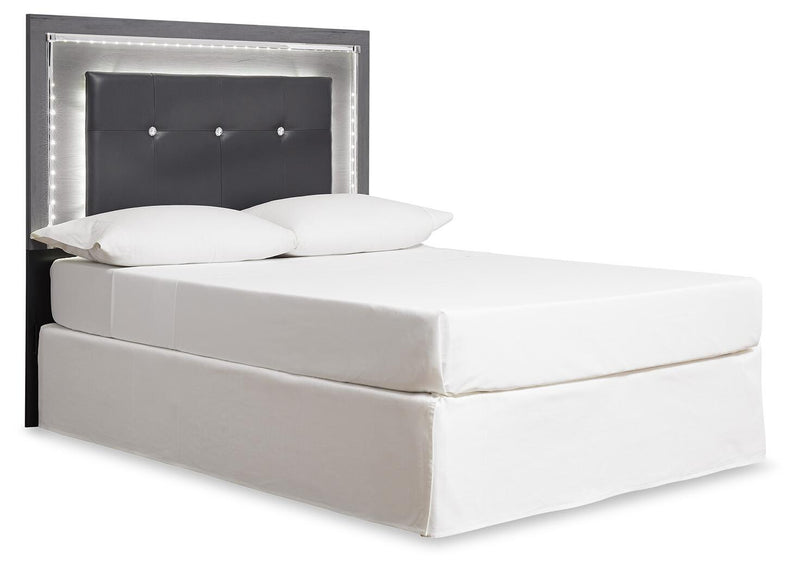 Lodanna King/California King Upholstered Panel Headboard Bed with Mirrored Dresser and Chest in Gray - PKG003494