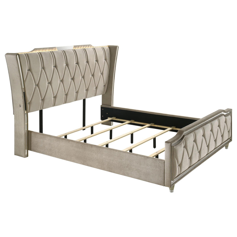 Lorient 4-piece California King Bedroom Set Ivory and Camel - 222661KW-S4