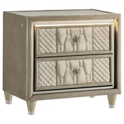 Lorient 4-piece Queen Bedroom Set Ivory and Camel - 222661Q-S4