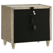 Lorient 4-piece Queen Bedroom Set Ivory and Camel - 222661Q-S4B