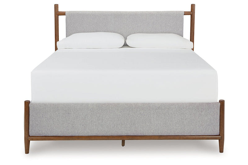 Lyncott Brown Queen Upholstered Panel Bed - Lara FurnitureQueen Bed