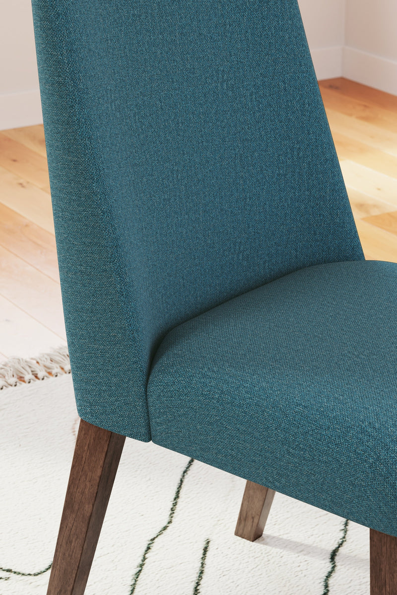 Lyncott Dining Chair (Set of 2) - Lara FurnitureDining Chair