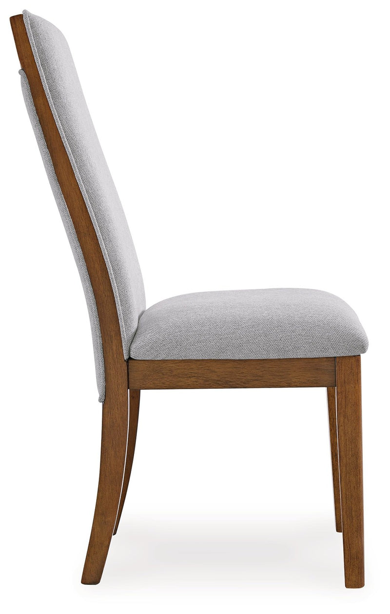 Lyncott Dining Table and 4 Chairs in Brown - Lara FurnitureDining Room Set