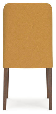 Lyncott Extension Dining Table and 6 Chairs - D615D30