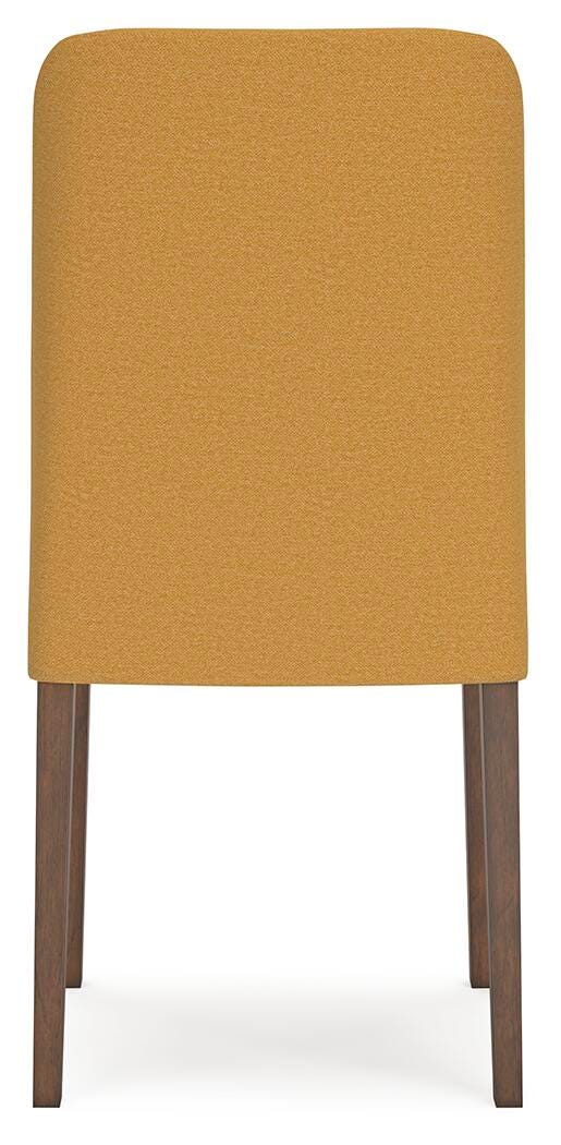 Lyncott Extension Dining Table and 6 Chairs - D615D30