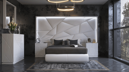 Majesty Bedroom W/Light And Kiu Cases Set - Lara FurnitureBedroom Set