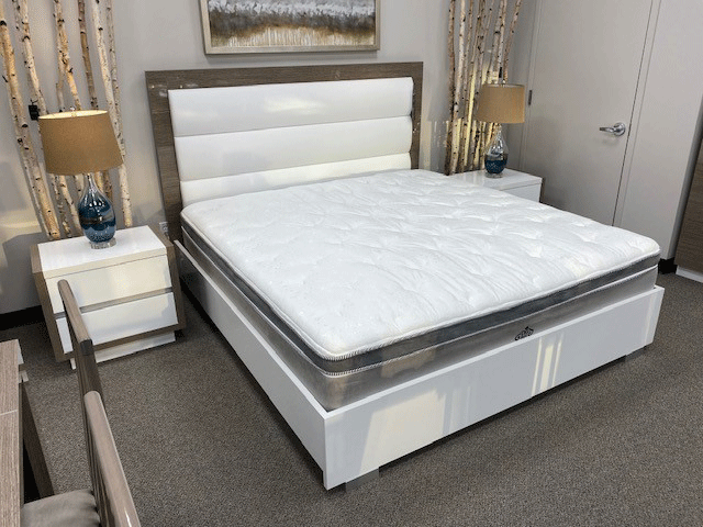 Mangano Bed Queen - Lara FurnitureQueen Bed