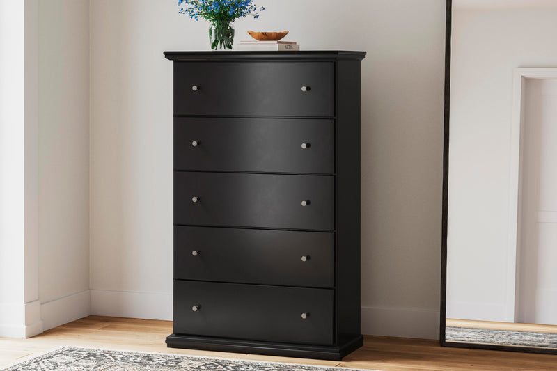 Maribel Full Panel Bed, Dresser, Mirror, Chest and 2 Nightstands in Black - PKG021533