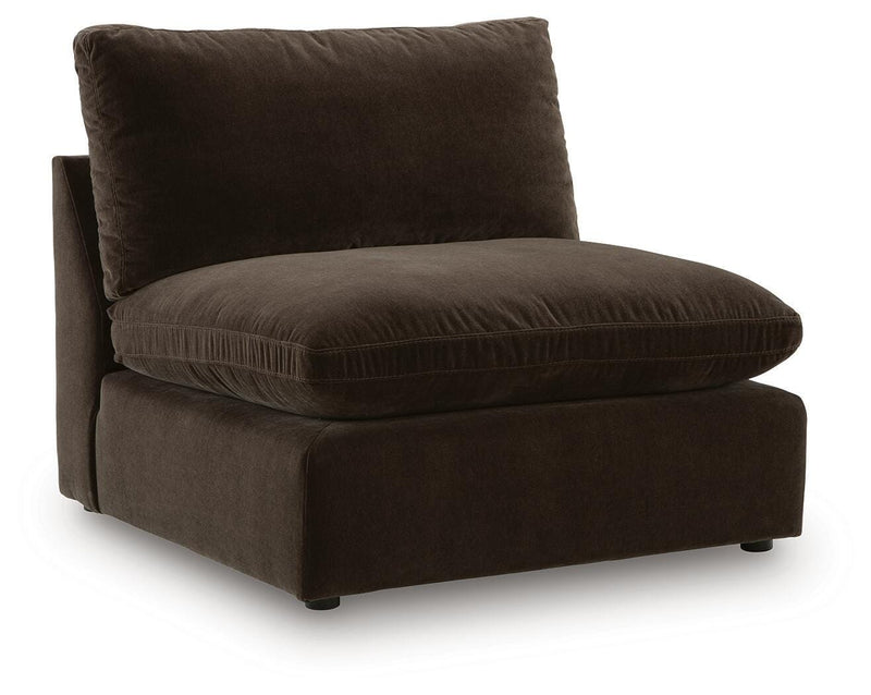 Maxton Heights Bittersweet 8-Piece Sectional - 67807S5