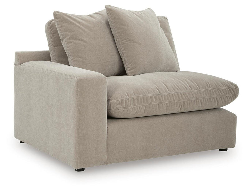 Maxton Heights Pebble 8-Piece Sectional - 67808S5
