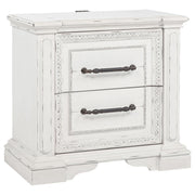 McKinney 5-piece Eastern King Bedroom Set Vintage White - 215871KE-S5