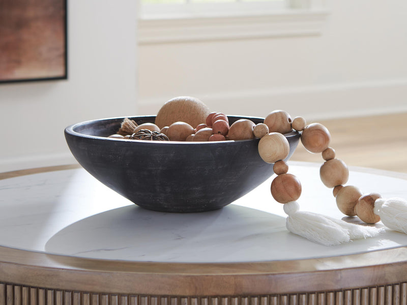 Meadie Distressed Black Bowl - A2000792