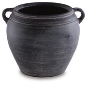 Meadie Distressed Black Vase - A2000790
