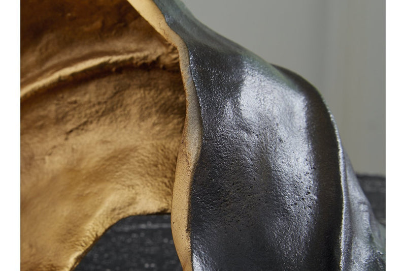 Melinda Black/Gold Finish Sculpture - Lara FurnitureSculpture