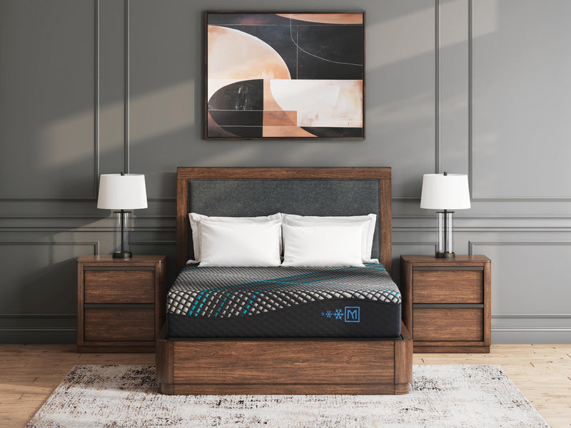 Millennium 2.0 Foam 12 Inch Black Queen Mattress - M31131