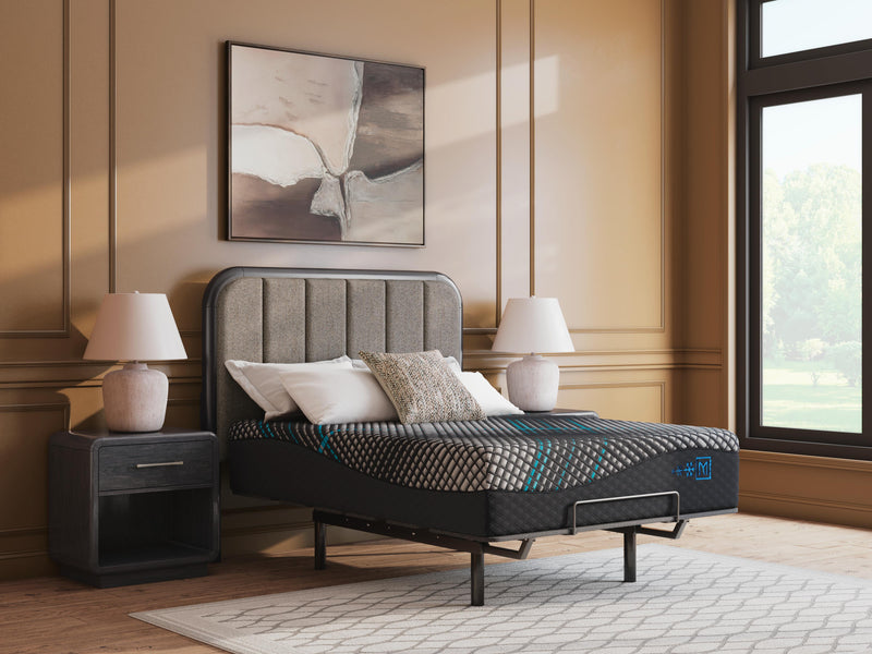 Millennium 2.0 Hybrid 16 Inch Black King Mattress - M31441