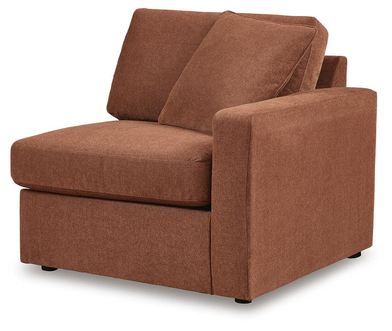 Modmax Spice 5-Piece Sectional with Audio System - 92102S64