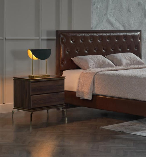 Montego Nightstand (Montego Walnut)..2 Pieces - Gate FurnitureLoveseat