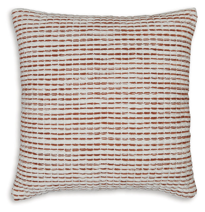 Nashlin White/Rust Pillow (Set of 4) - A1001038