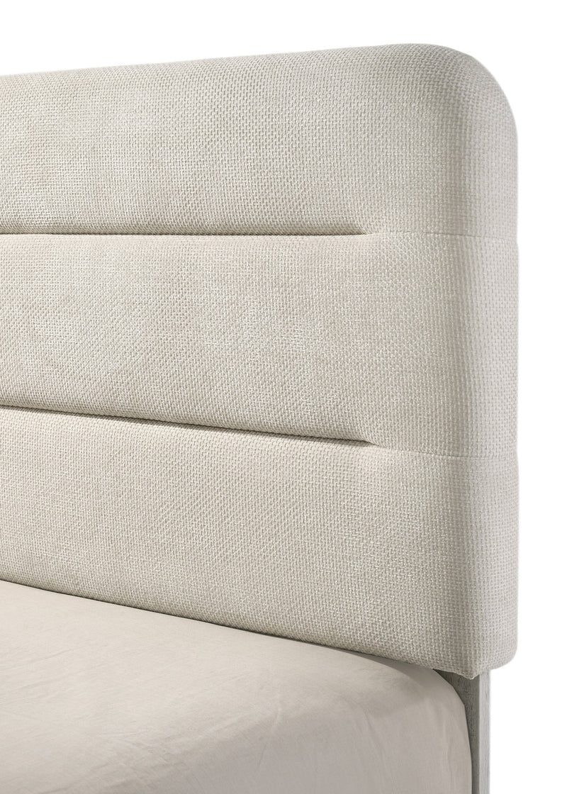 Nyomi White Queen Bed - Lara FurnitureQueen Bed
