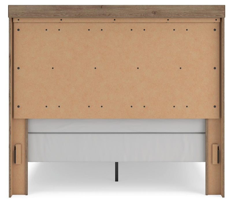 Oliandon Queen Panel Bed, Dresser and Mirror - PCB2844B3