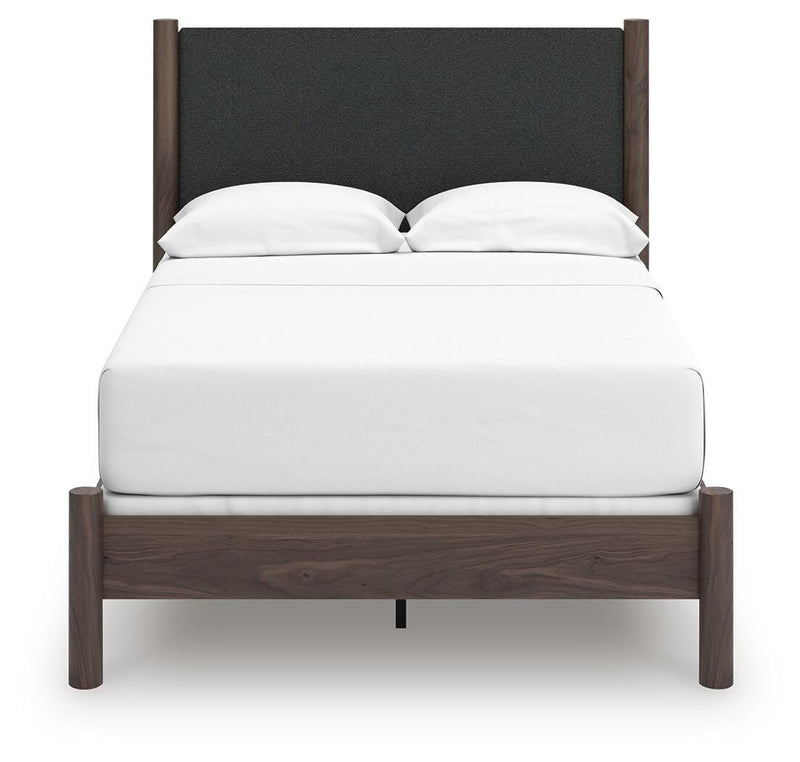 Pamytta Full Panel Bed, Chest and  Nightstand in Brown - PKG022768