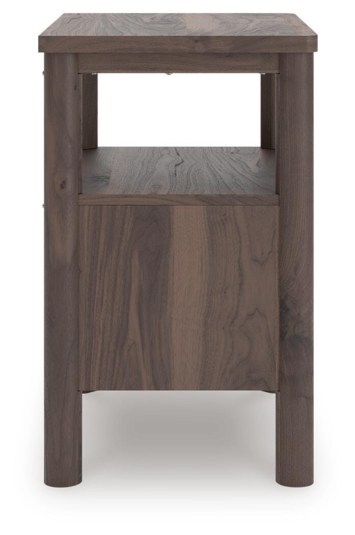 Pamytta Full Panel Bed, Dresser, Mirror and Nightstand in Brown - PKG022706