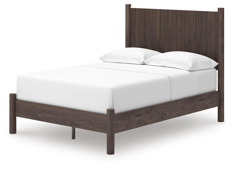Pamytta Full Panel Platform Bed, Dresser, Mirror and Nightstand in Brown - PKG022670