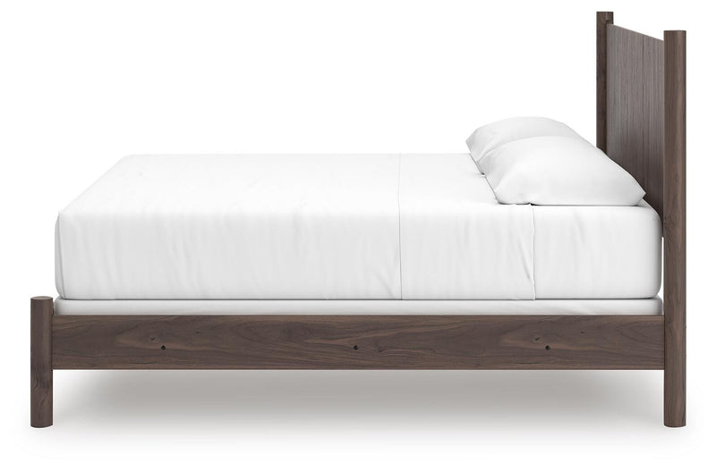 Pamytta King Panel Bed, Dresser, Mirror and Chest in Brown - PKG022737