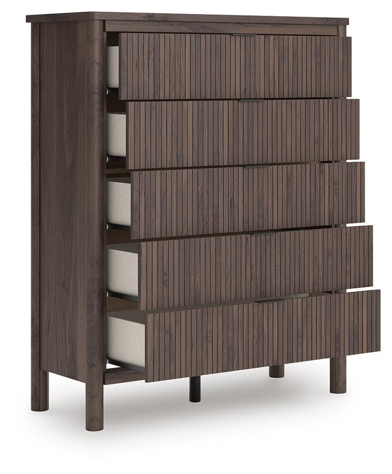 Pamytta King Panel Platform Bed, Chest and  Nightstand in Brown - PKG022780