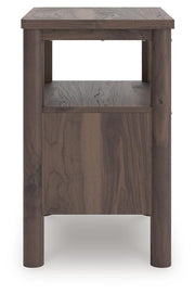 Pamytta King Panel Platform Bed, Dresser, Mirror and Nightstand in Brown - PKG022746