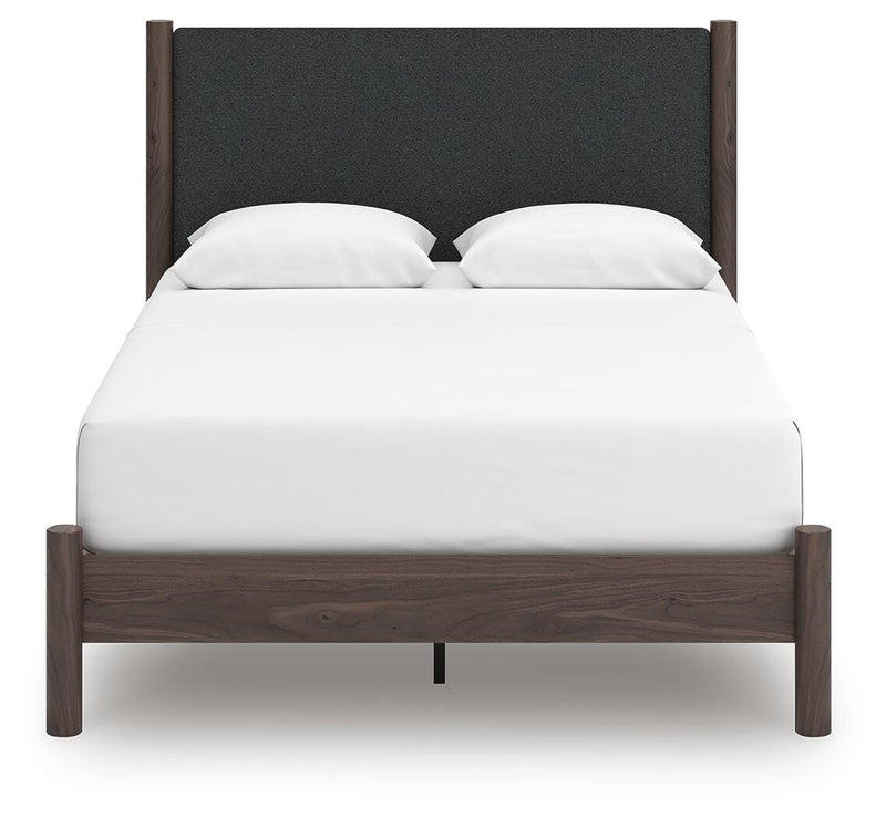 Pamytta Queen Panel Bed, Dresser, Mirror and Nightstand - B2614B38
