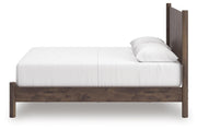 Pamytta Queen Panel Platform Bed, Dresser, Mirror and Nightstand in Brown - PKG022676