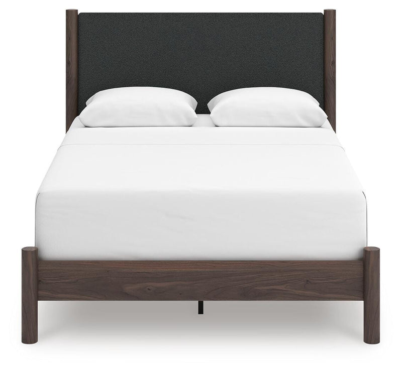 Pamytta Queen Upholstered Panel Bed, Dresser, Mirror and Nightstand in Brown - PKG022776