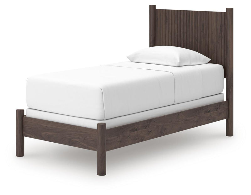 Pamytta Twin Panel Bed, Dresser and Mirror - PCB2614B15