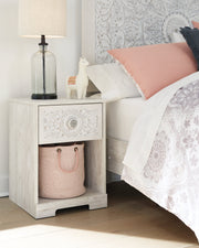 Paxberry Nightstand - Lara FurnitureNightstand