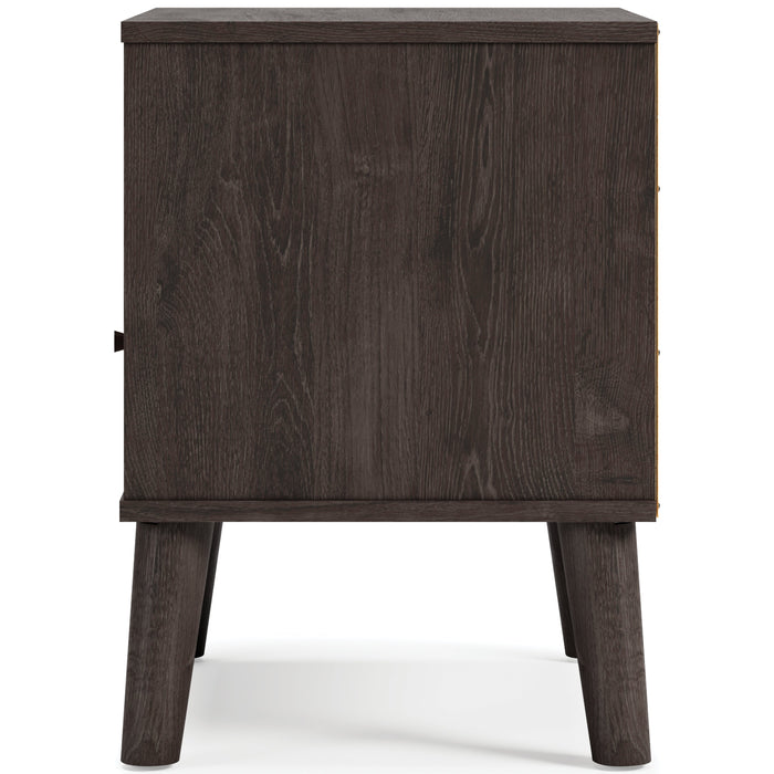 Piperton Nightstand - Gate FurnitureNightstand