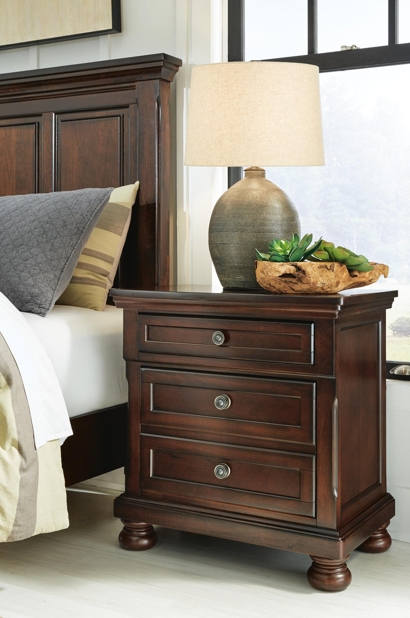 Porter Queen Panel Bed, Dresser, Mirror and 2 Nightstands - B697B52