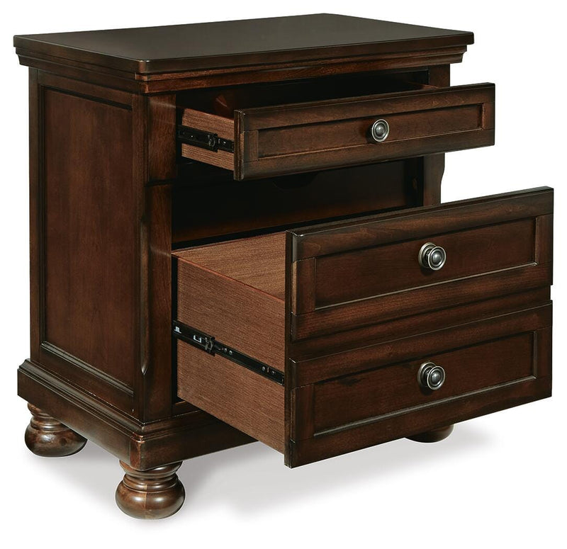 Porter Rustic Brown King Panel Bed, Chest and 2 Nightstands - B697B31
