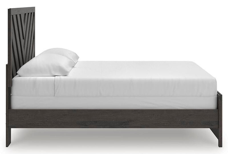 Prendonea King Panel Bed and 2 Nightstands - B3789B14