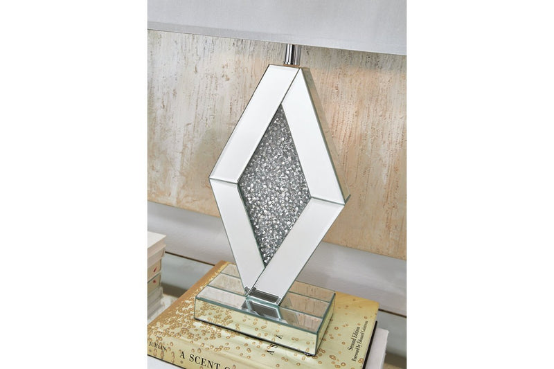 Prunella Silver Finish Table Lamp - Lara FurnitureTable Lamp
