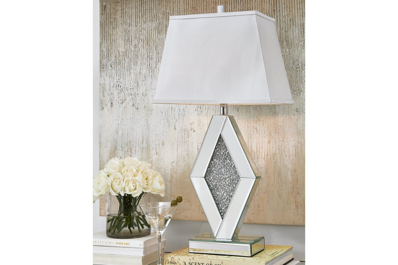 Prunella Silver Finish Table Lamp - Lara FurnitureTable Lamp