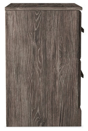 Ralinksi Queen Panel Bed with 2 Nightstands in Gray from Ashley - Lara Furniture