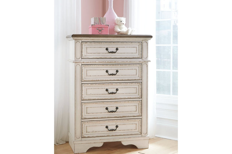 Realyn Chipped White Chest of Drawers - Lara FurnitureChest