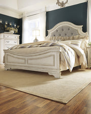 Realyn Chipped White Panel Bedroom Set - Lara FurnitureBedroom Set