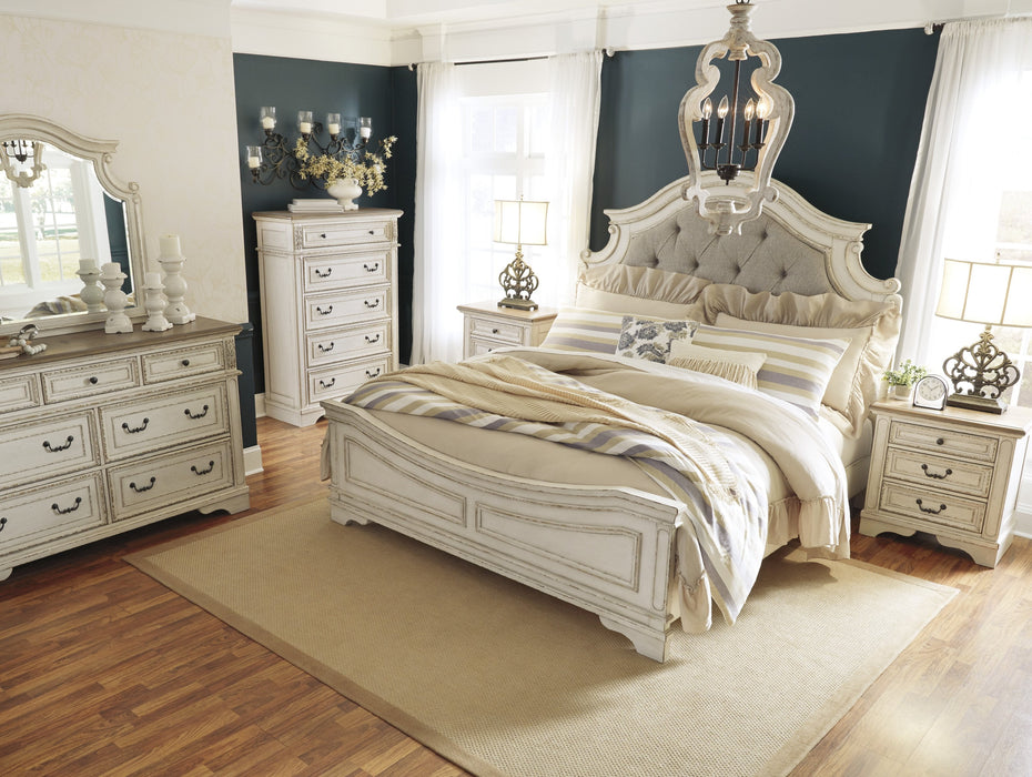 Realyn Chipped White Panel Bedroom Set - Gate FurnitureBedroom Set