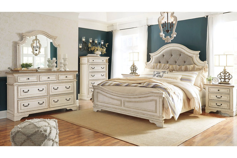 Realyn Chipped White Queen Upholstered Panel Bed - Lara FurnitureQueen Bed
