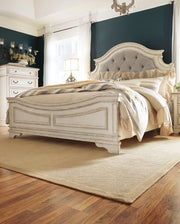 Realyn Chipped White Upholstered Panel Bedroom Set - Lara FurnitureBedroom Set