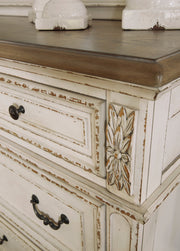 Realyn Chipped White Upholstered Panel Bedroom Set - Lara FurnitureBedroom Set