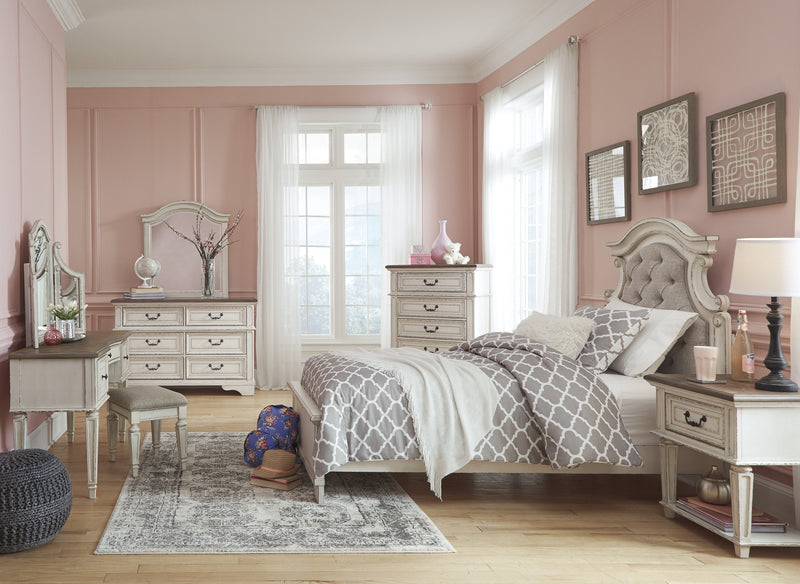 Realyn Chipped White Youth Upholstered Bedroom Set - Lara FurnitureYouth Bedroom Set
